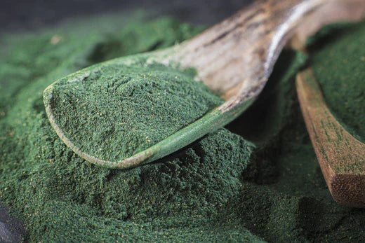 7 Benefits Of Spirulina That Prove It's Worth The Hype